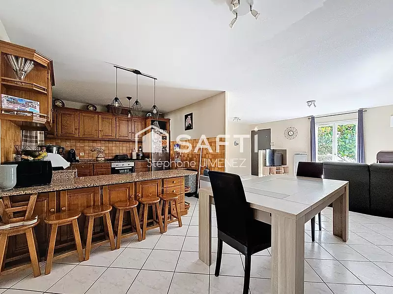 Maison, 130 m²