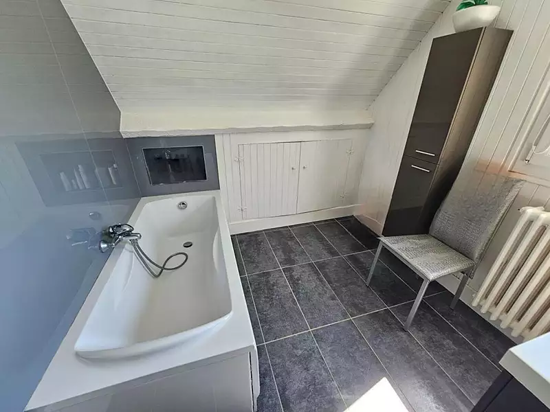 Maison, 185 m²