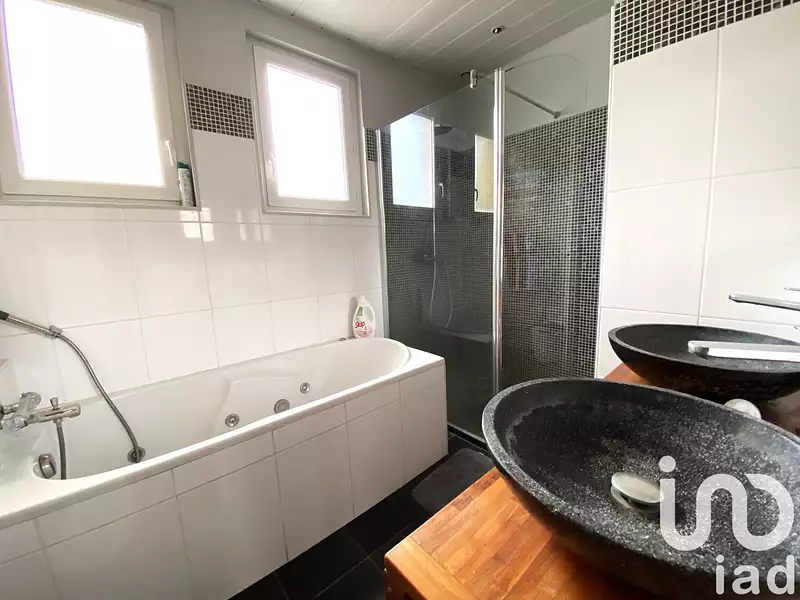 Maison, 143 m²
