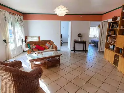 Maison, 166 m²