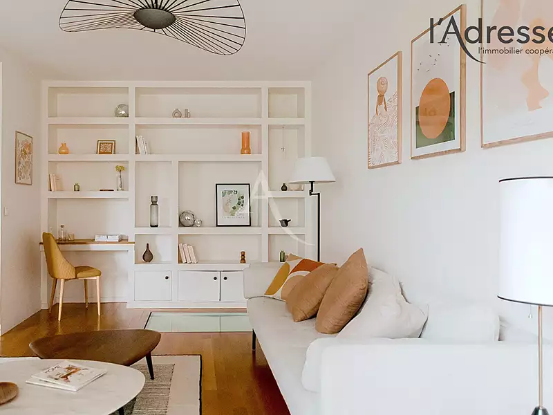 Maison, 325 m²
