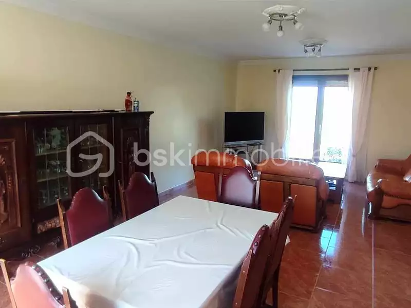 Maison, 175 m²