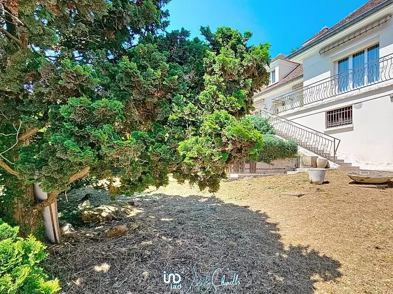 Maison, 190 m²