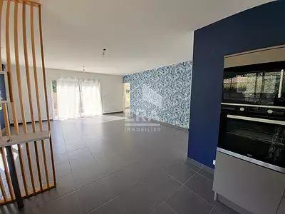 Maison, 99 m²