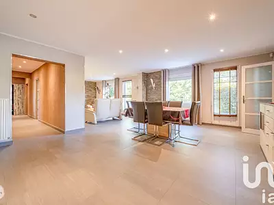 Maison, 153 m²