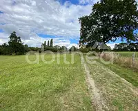 Terrain, 25 228 m²