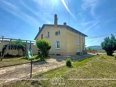 Maison, 170 m²