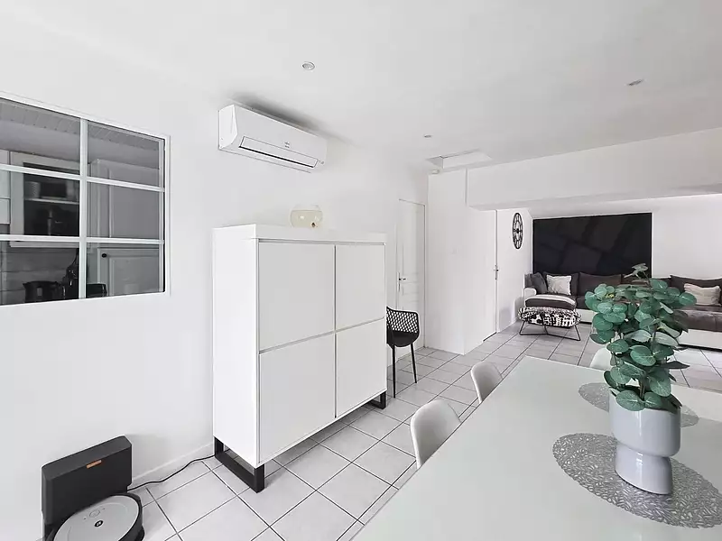 Maison, 193 m²