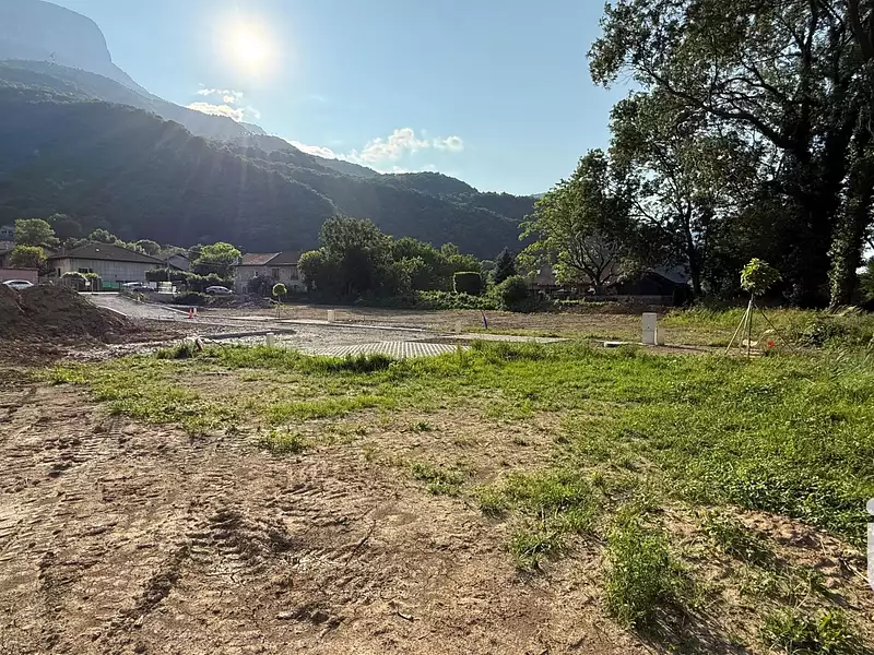 Terrain, 400 m²