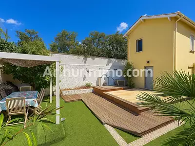 Maison, 210 m²