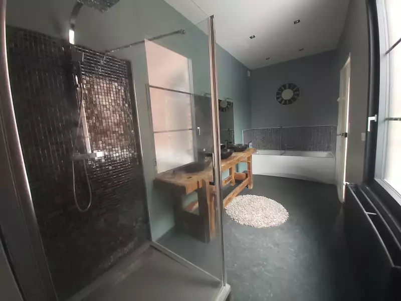 Maison, 207 m²