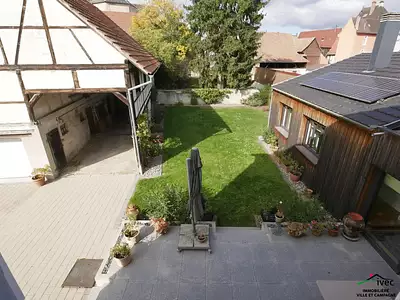 Maison, 328,93 m²