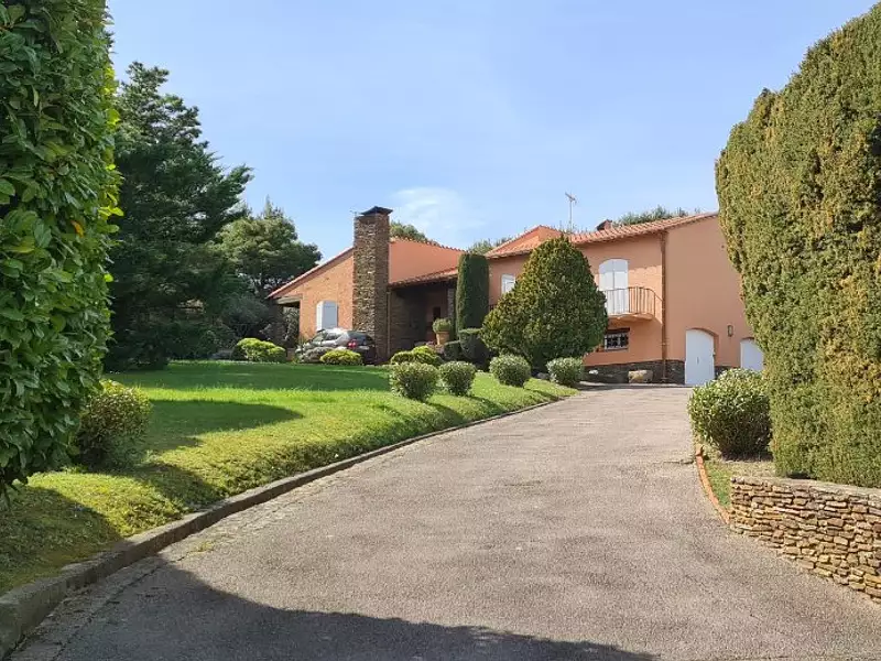 Maison, 147 m²