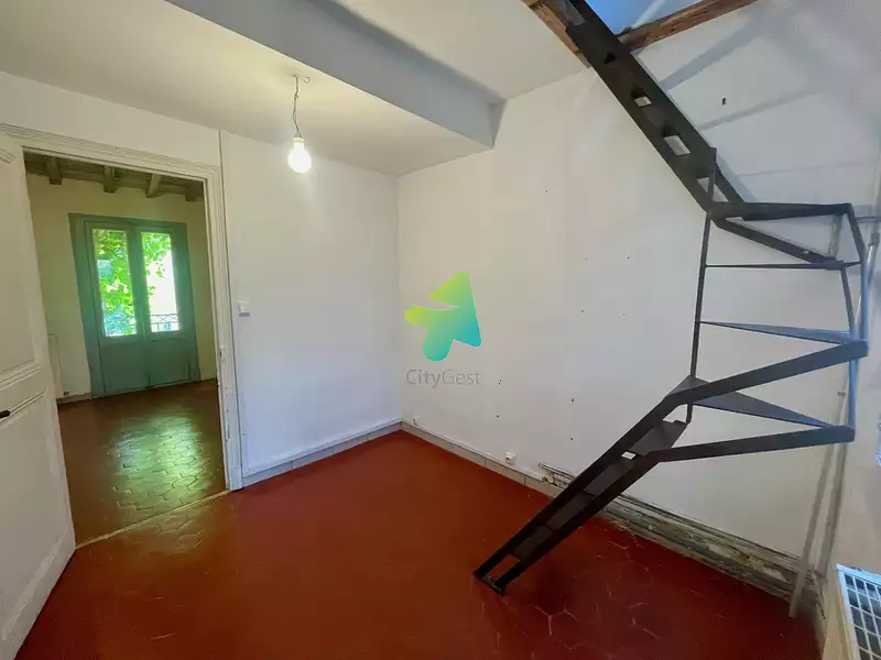 Divers, 93,26 m²