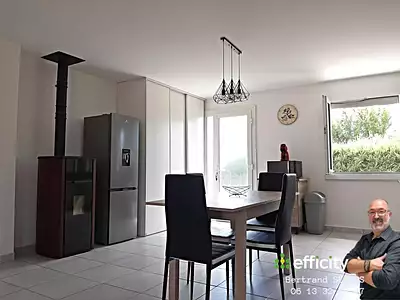 Maison, 96 m²