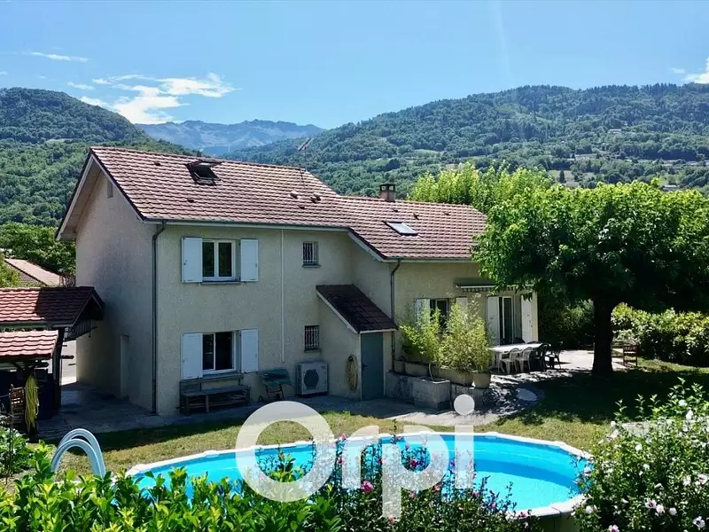 Maison, 152 m²