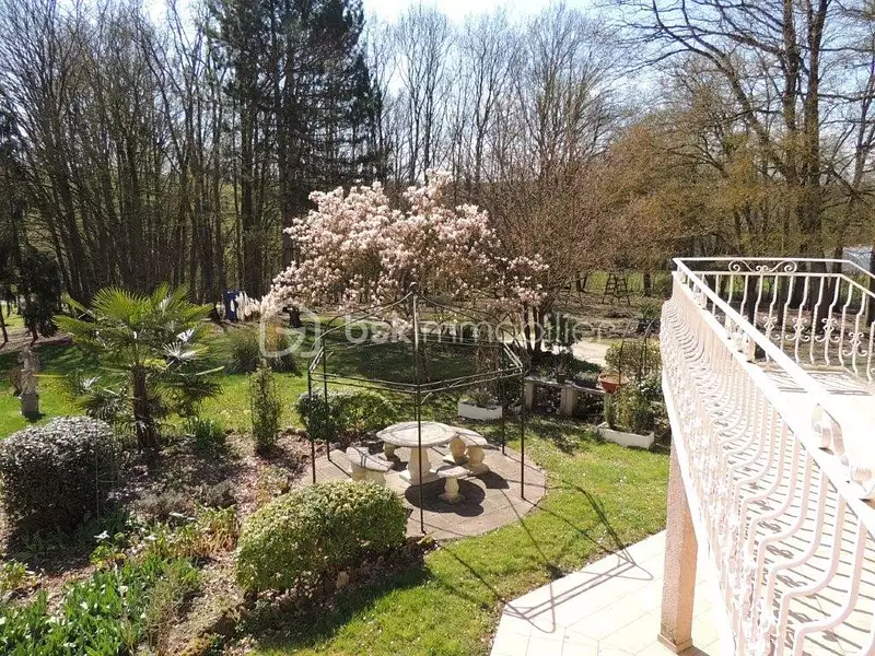 Maison, 310 m²