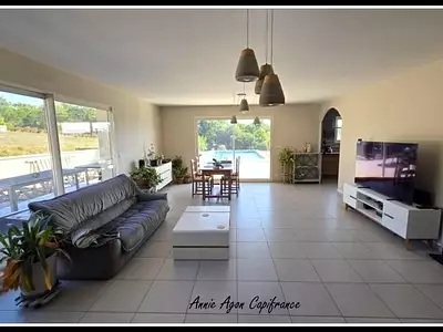 Maison, 145 m²