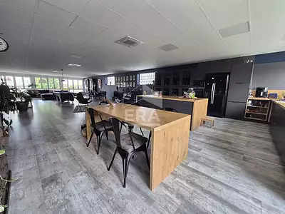 Maison, 297 m²