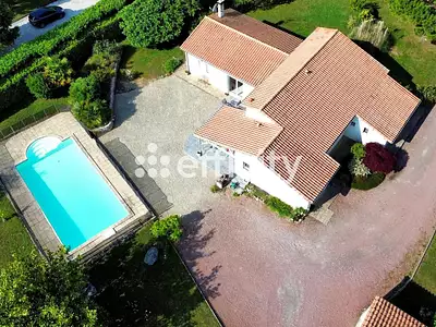 Maison, 160 m²
