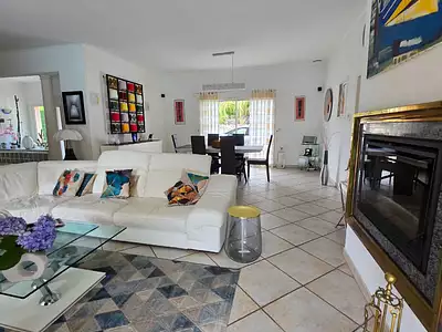 Maison, 205 m²