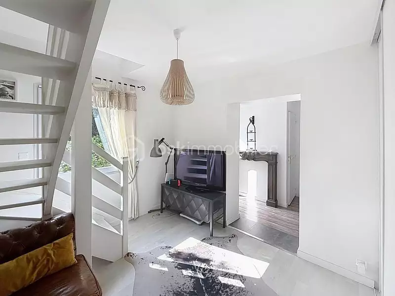 Maison, 180 m²
