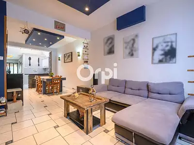 Maison, 99 m²