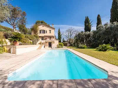 Maison, 295,11 m²