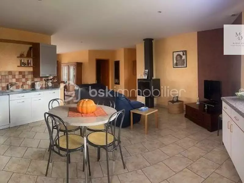 Maison, 300 m²