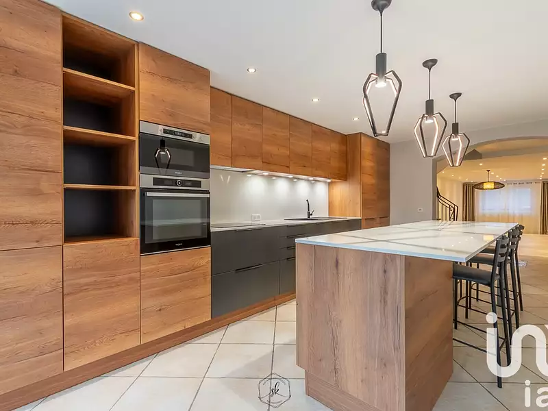 Maison, 159 m²
