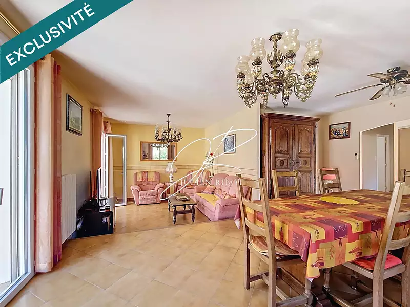 Maison, 136 m²