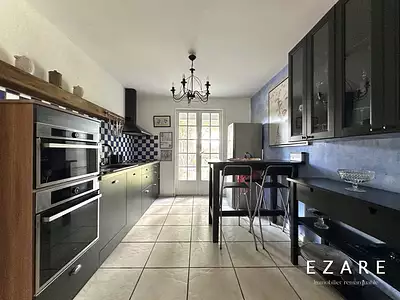 Maison, 161 m²