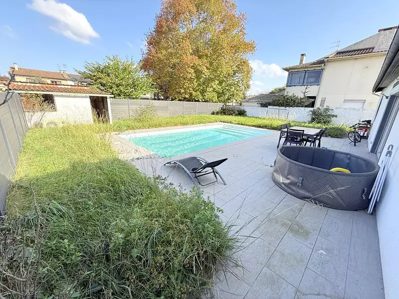 Maison, 114 m²
