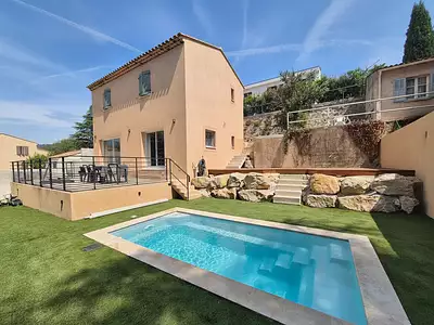 Maison, 99 m²