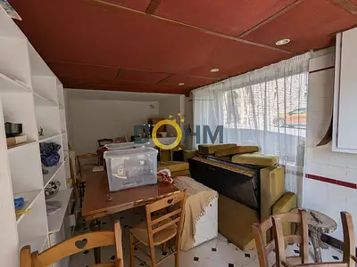 Maison, 248 m²