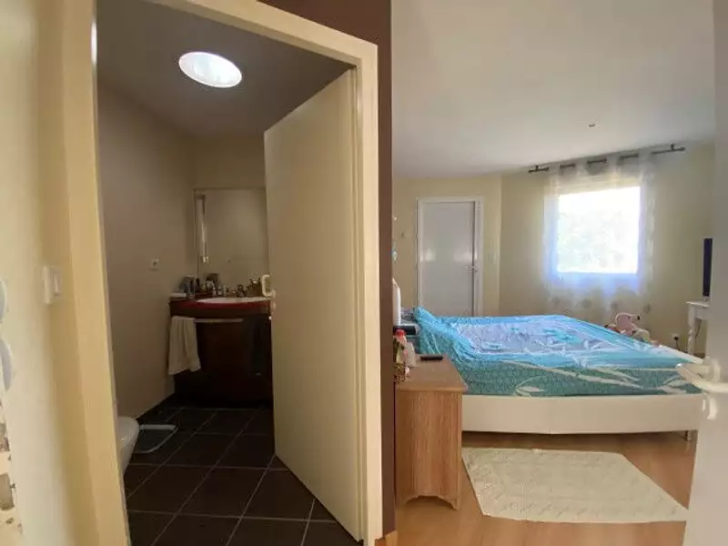 Maison, 219 m²