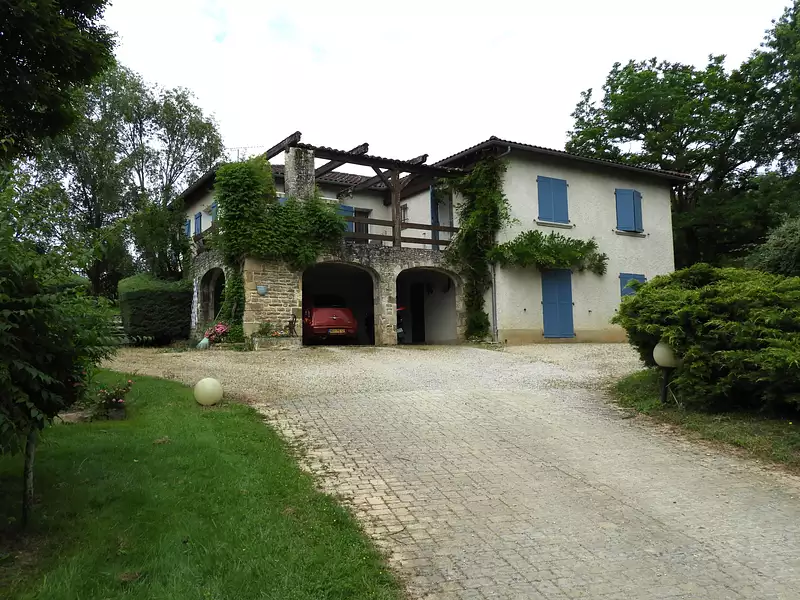 Maison, 250 m²