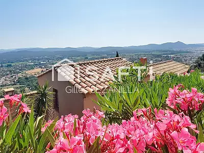 Maison, 195 m²