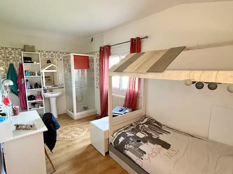 Maison, 143 m²