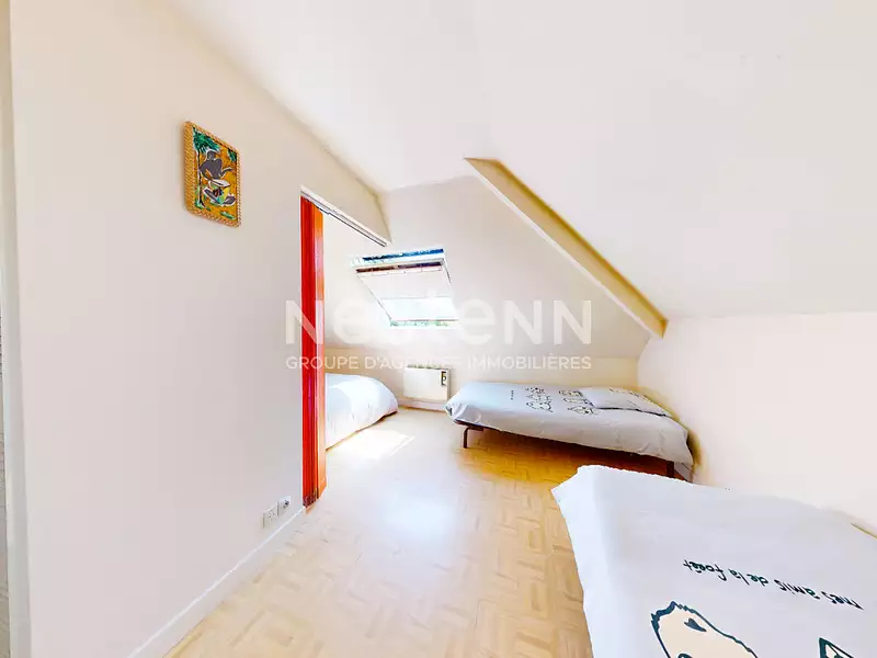 Maison, 201 m²