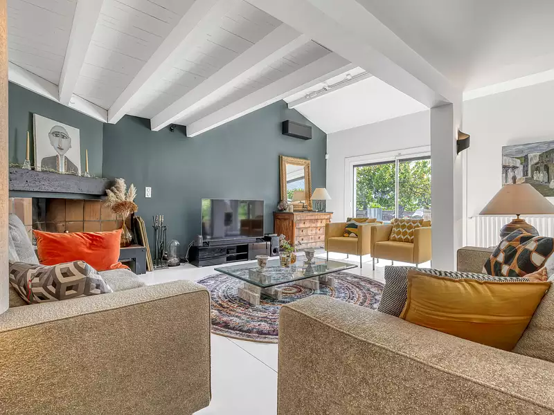 Maison, 243 m²