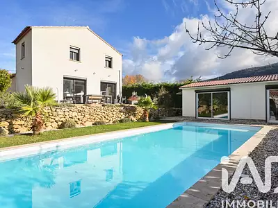 Maison, 262 m²