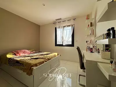 Maison, 165 m²