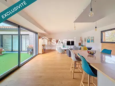 Maison, 138 m²