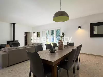 Maison, 450 m²