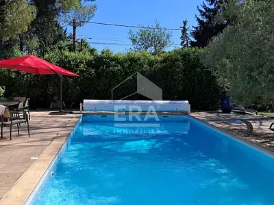 Maison, 238 m²
