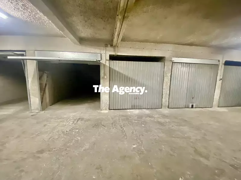 Parking, 13 m²