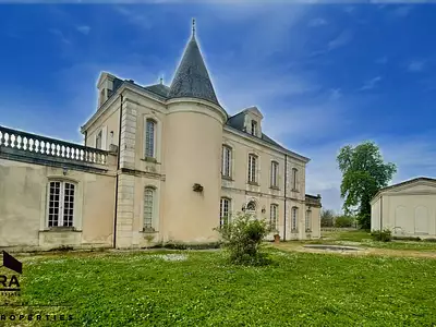 Maison, 600 m²