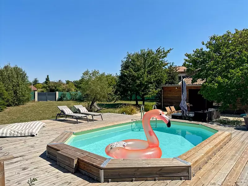 Maison, 195 m²