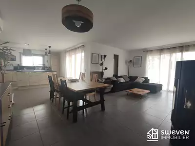 Maison, 107 m²